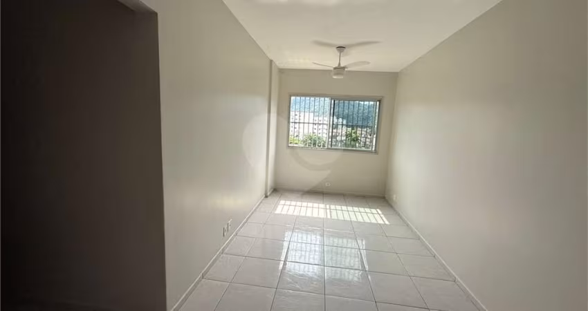 Apartamento com 2 quartos à venda em Vila Belmiro - SP