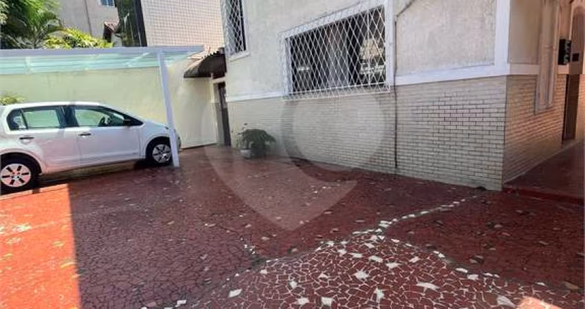 Casa de vila com 2 quartos à venda em Embaré - SP