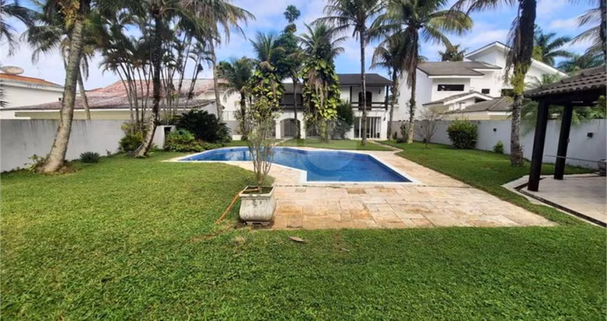 Casa com 4 quartos para locação em Jardim Acapulco - SP