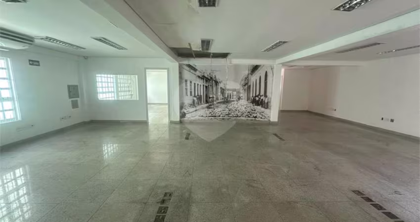 Salão Comercial para locação em Centro - SP