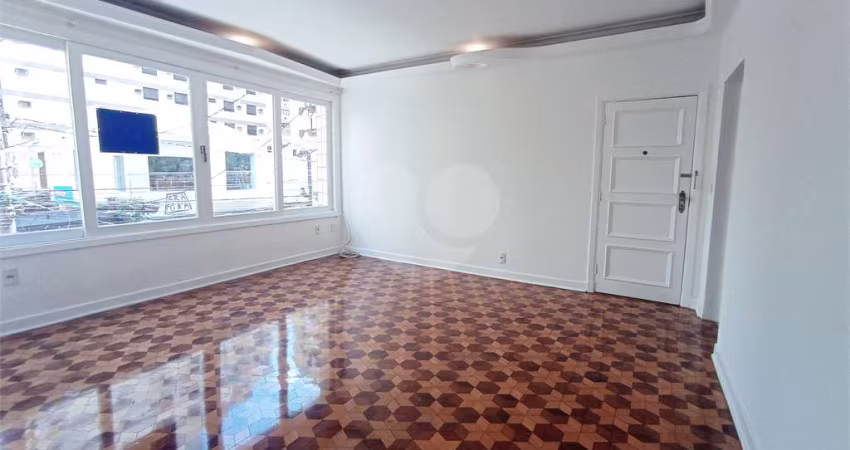 Apartamento com 3 quartos para locação em Gonzaga - SP