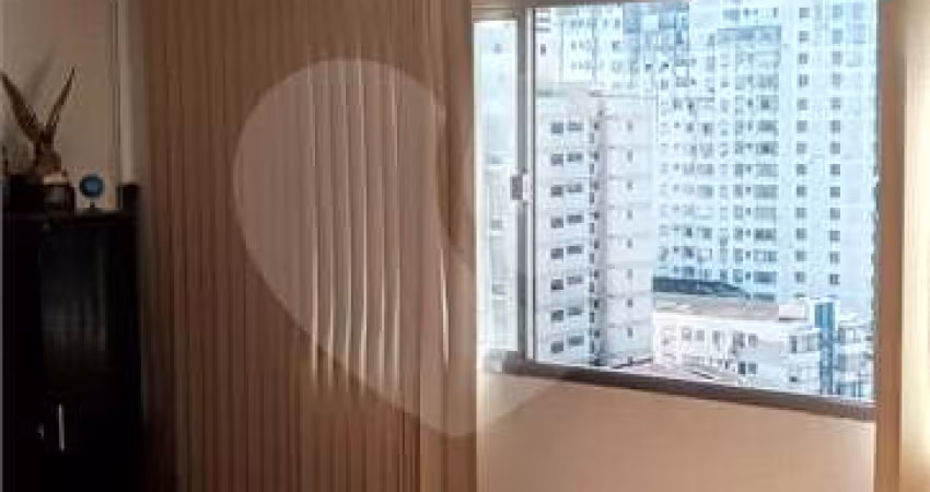 Apartamento com 1 quartos à venda em Centro - SP