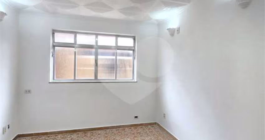Apartamento com 3 quartos à venda ou para locação em Encruzilhada - SP