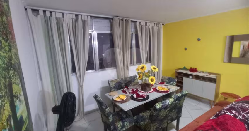 Apartamento com 2 quartos à venda em Gonzaga - SP