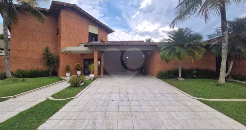 Casa com 5 quartos à venda ou para locação em Jardim Acapulco - SP
