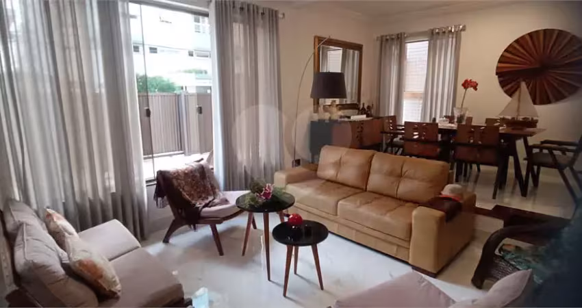 Casa térrea com 3 quartos à venda em ponta da praia - sp