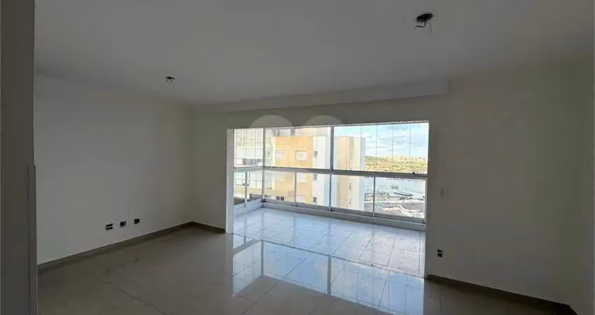 Apartamento com 3 quartos à venda em Ponta Da Praia - SP