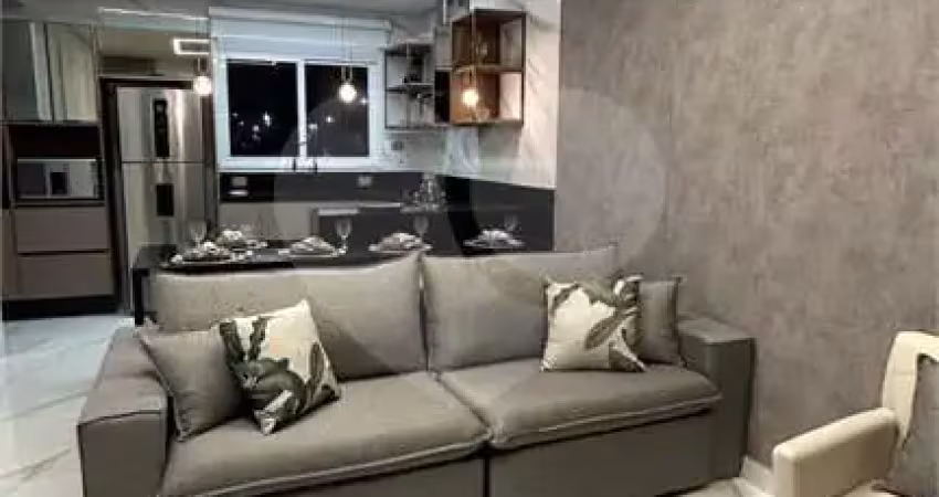 Casa de vila com 2 quartos à venda em guilhermina - sp