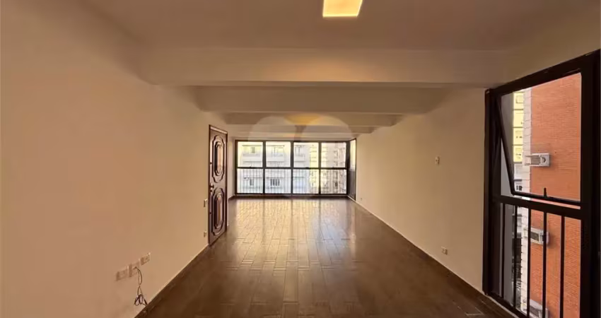 Apartamento com 3 quartos à venda na Avenida Siqueira Campos, Embaré, Santos