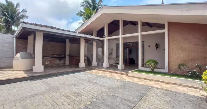 Casa com 4 quartos à venda na Abdala Daiggi, Jardim Virgínia, Guarujá