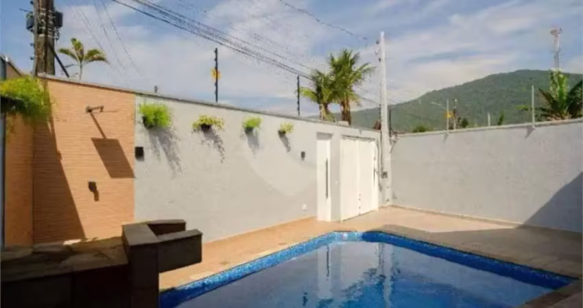 Casa com 3 quartos à venda na Custódio Mesquita, Solemar, Praia Grande