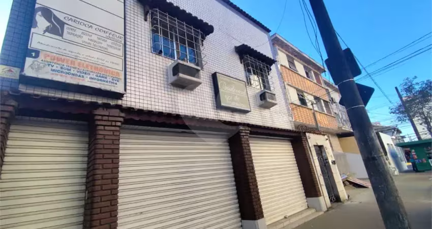 Ponto comercial à venda na Prefeito Antenor Bué, Embaré, Santos