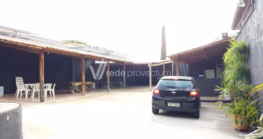 Casa comercial à venda na Avenida Brasil, 2301, Jardim Chapadão, Campinas