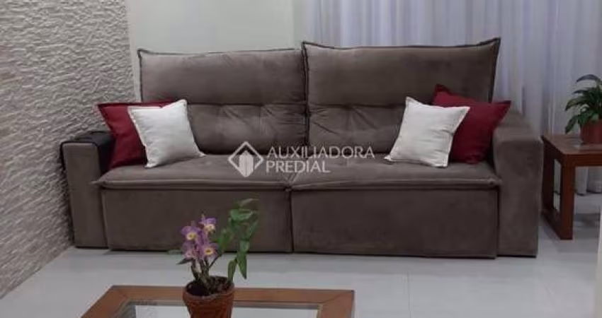 Casa Térrea à Venda em S.B.Campo, Bairro Rude Ramos
