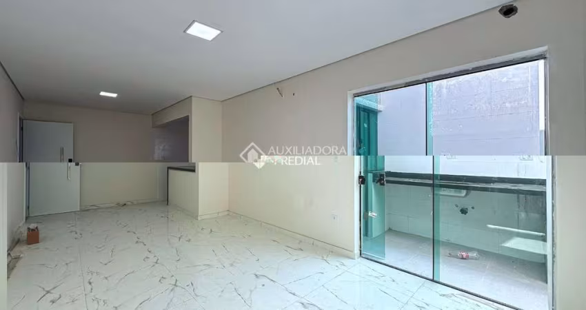 Apartamento com 3 dormitórios à venda, 100 m² por R$ 750.000,00 - Vila Scarpelli - Santo André/SP