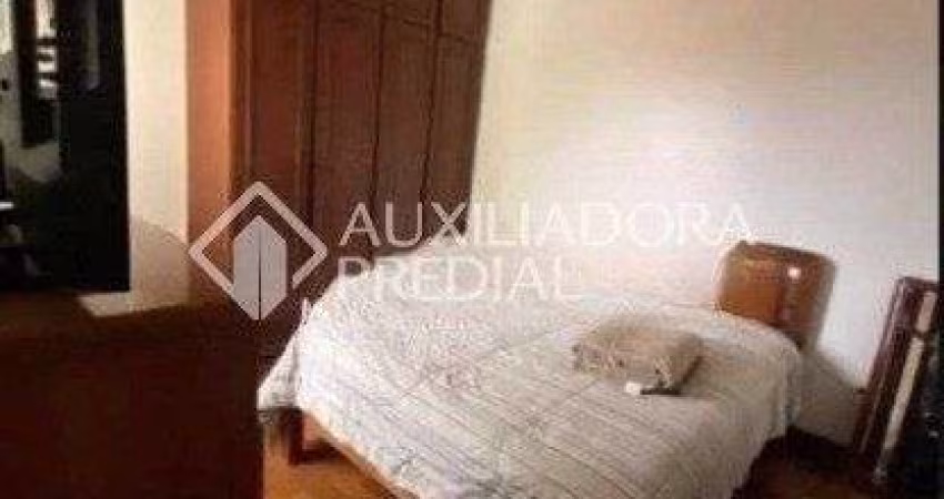Sobrado com 3 dormitórios à venda por R$ 960.000,00 - Vila Santa Terezinha - São Bernardo do Campo/SP