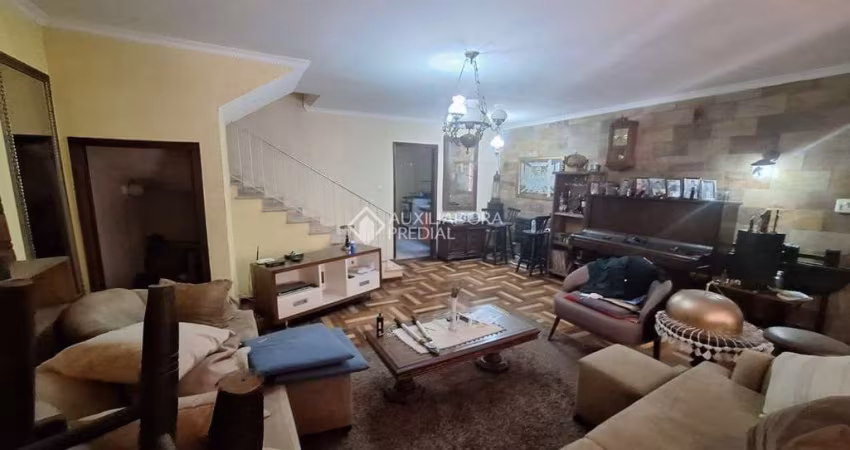 Casa com 5 dormitórios à venda, 326 m² por R$ 1.890.000,00 - Barcelona - São Caetano do Sul/SP