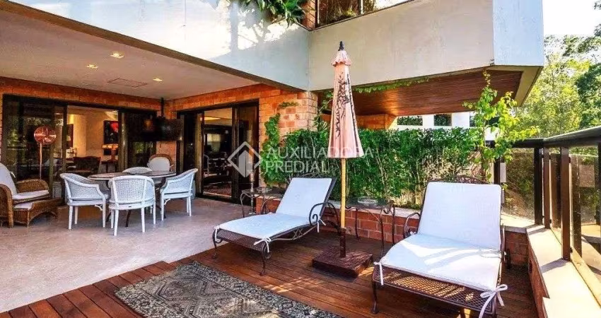 Apartamento com 4 dormitórios à venda, 260 m² por R$ 3.500.000,00 - Real Parque - São Paulo/SP