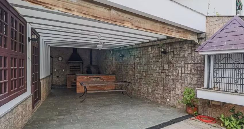 Casa com 4 dormitórios à venda, 349 m² por R$ 2.500.000,00 - Jardim São Caetano - São Caetano do Sul/SP