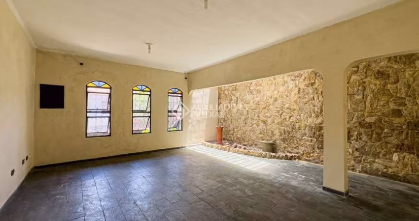 Casa com 4 dormitórios à venda, 324 m² por R$ 852.002,00 - Nova Petrópolis - São Bernardo do Campo/SP