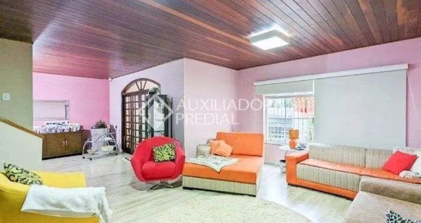 Casa com 3 dormitórios à venda por R$ 1.500.000,00 - Vila Caminho do Mar - São Bernardo do Campo/SP