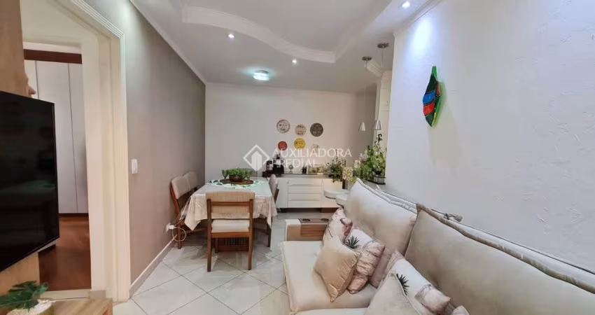 Apartamento com 2 dormitórios à venda, 48 m² por R$ 355.000,00 - Vila Gonçalves - São Bernardo do Campo/SP