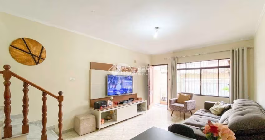 Sobrado com 4 dormitórios à venda, 135 m² por R$ 580.000,00 - Baeta Neves - São Bernardo do Campo/SP