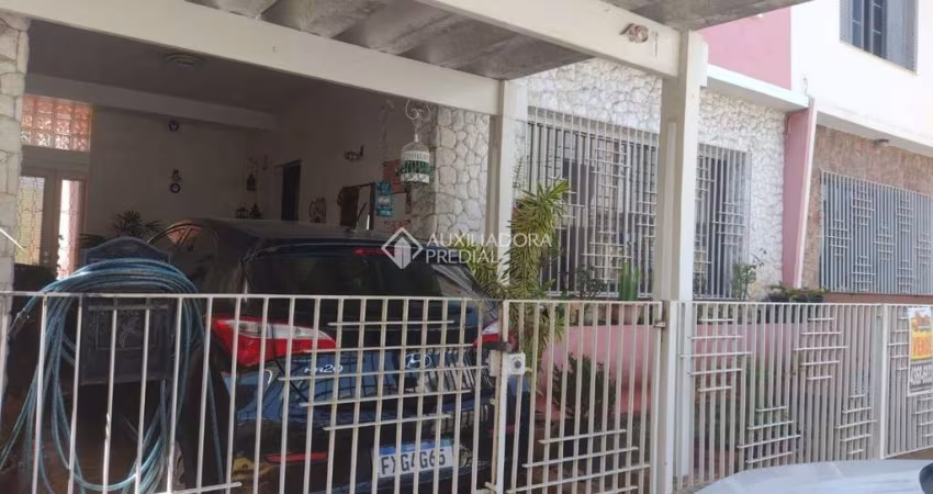 Sobrado com 3 dormitórios à venda, 207 m² por R$ 949.000,00 - Rudge Ramos - São Bernardo do Campo/SP
