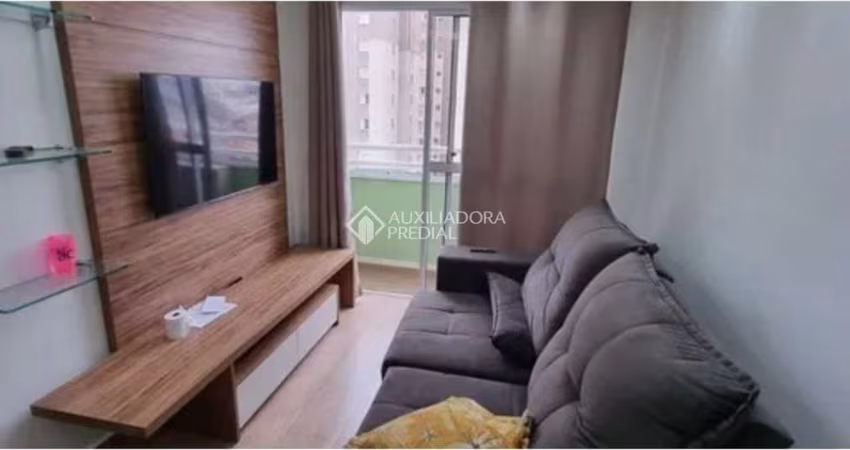Apartamento com 2 dormitórios à venda, 54 m² por R$ 389.000,00 - Alves Dias - São Bernardo do Campo/SP