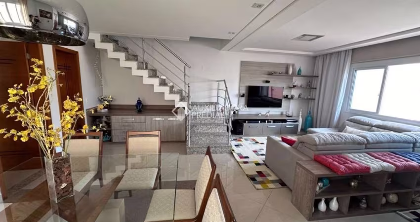 Sobrado com 3 dormitórios à venda, 179 m² por R$ 1.390.000 - Jardim Lavínia - São Bernardo do Campo/SP