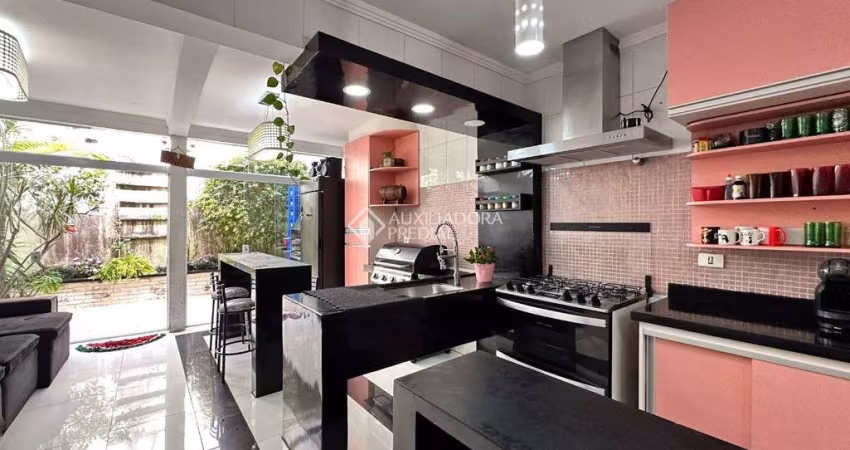 Sobrado com 3 dormitórios à venda, 180 m² por R$ 800.000 - Vila Santa Luzia - São Bernardo do Campo/SP