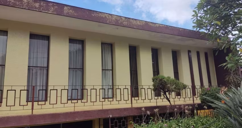 Imóvel à Venda no Jardim do Mar - Oportunidade Única!