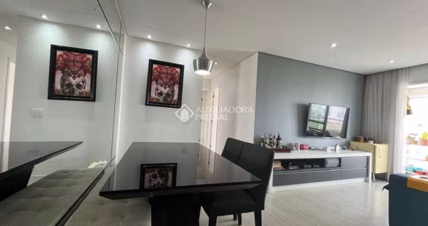 Apartamento com 2 dormitórios à venda, 70 m² por R$ 760.000,00 - Vila Lusitânia - São Bernardo do Campo/SP