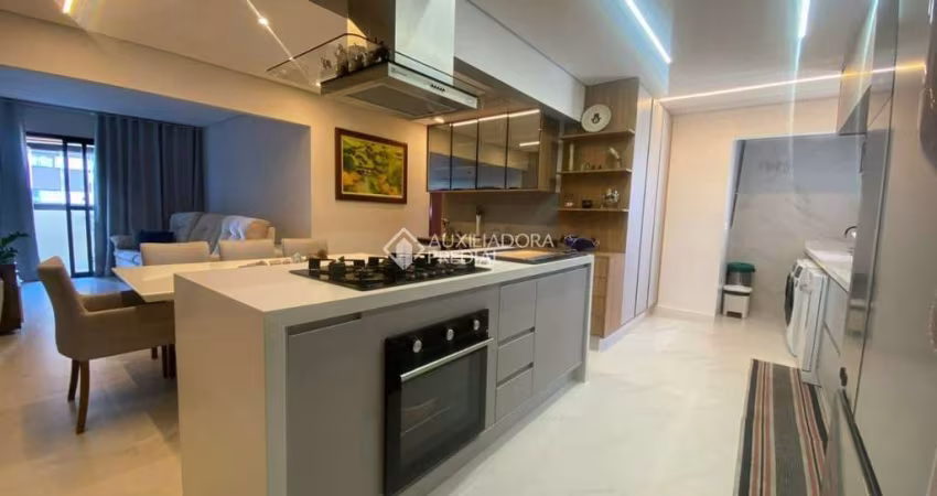 Apartamento com 3 suítes no Bairro Chácara Inglesa São Bernardo do Campo SP