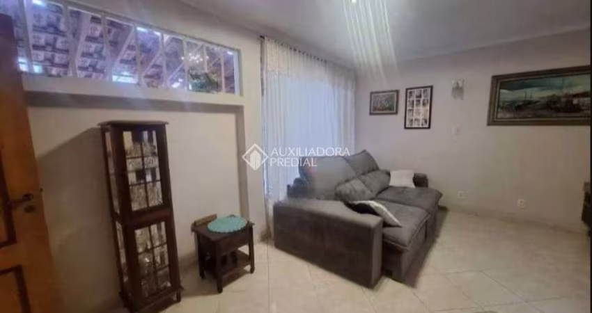 Sobrado com 3 dormitórios à venda, 140 m² por R$ 660.000,00 - Rudge Ramos - São Bernardo do Campo/SP