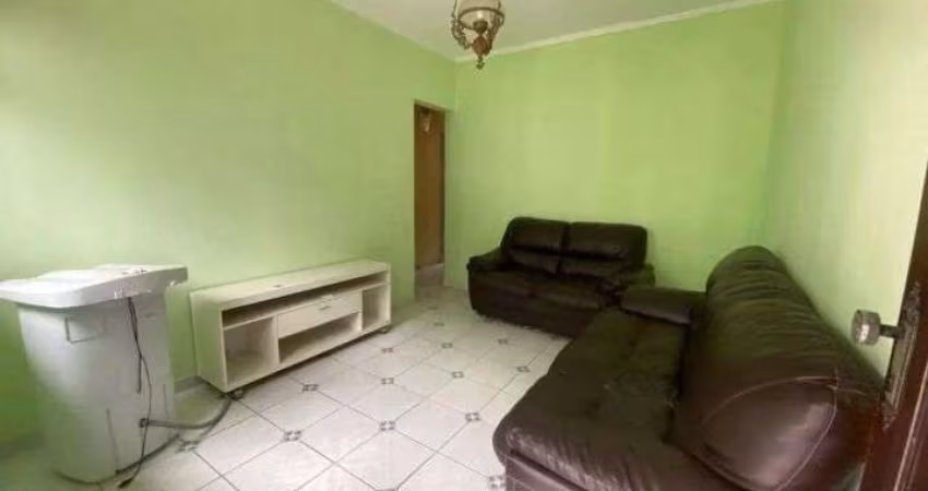 Casa térrea desocupada em  São Bernardo do Campo, no Assunção