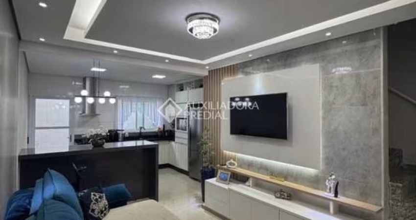 Sobrado com 2 dormitórios à venda, 75 m² por R$ 530.000,00 - Parque Novo Oratório - Santo André/SP