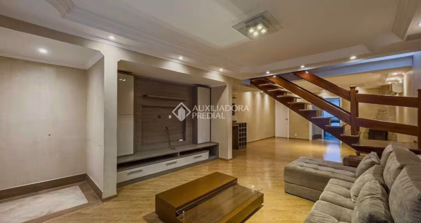 Sobrado com 3 dormitórios à venda, 266 m² por R$ 1.500.000,00 - Paraíso - Santo André/SP