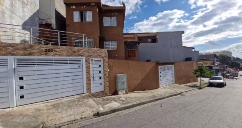 Oportunidade-Sobrado com 03 quartos  em Jardim Silvina - São Bernardo co Campo