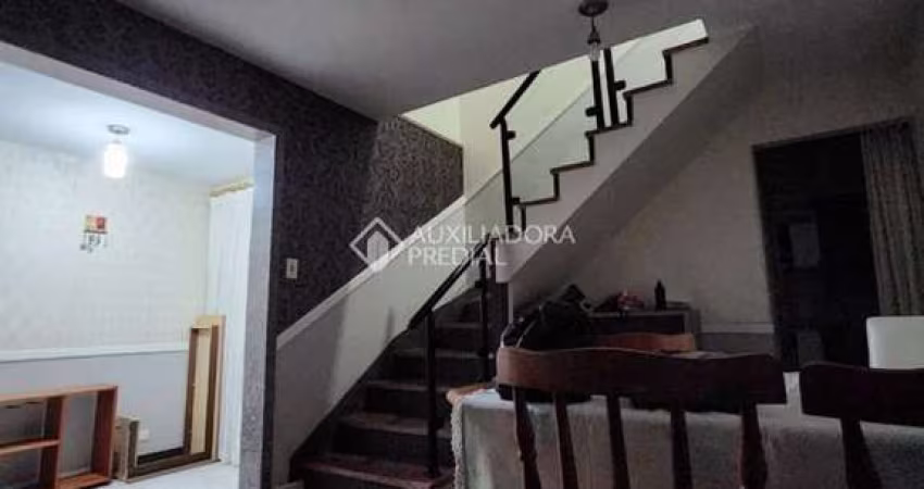 Casa com 2 dormitórios à venda, 128 m² por R$ 520.000 - Vila Jordanópolis - São Bernardo do Campo/SP