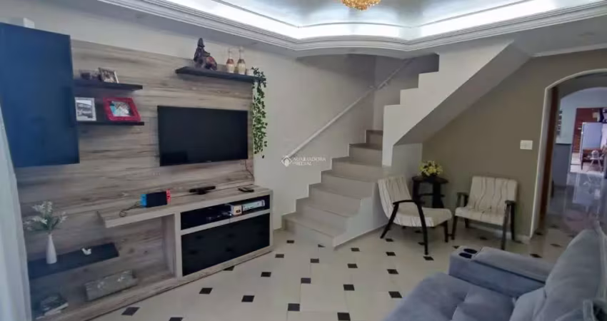 Casa com 3 quartos à venda na Rua Rocha Pombo, Jardim Pilar, Santo André
