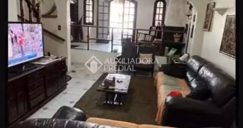 Sobrado com 3 dormitórios à venda, 245 m² por r$ 560.000,00 - conjunto habitacional são fernando - são bernardo do campo/sp