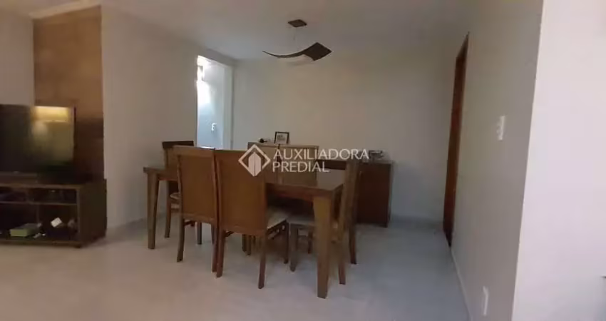 Casa em condomínio no residencial jardim- bairro jordanópolis- sbc