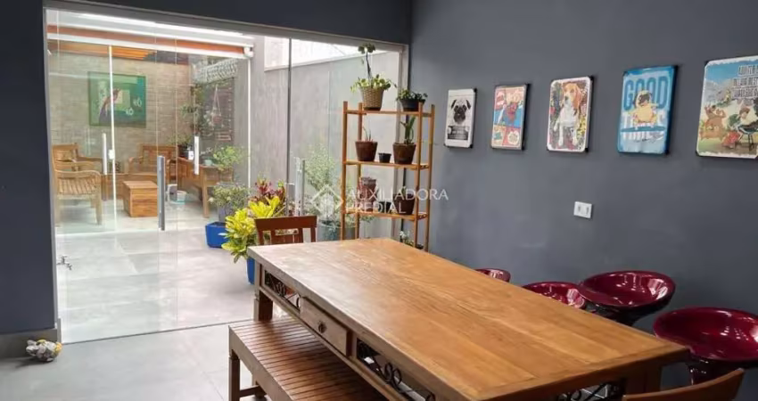Sobrado com 3 dormitórios à venda por r$ 990.000,00 - jardim via anchieta - são bernardo do campo/sp
