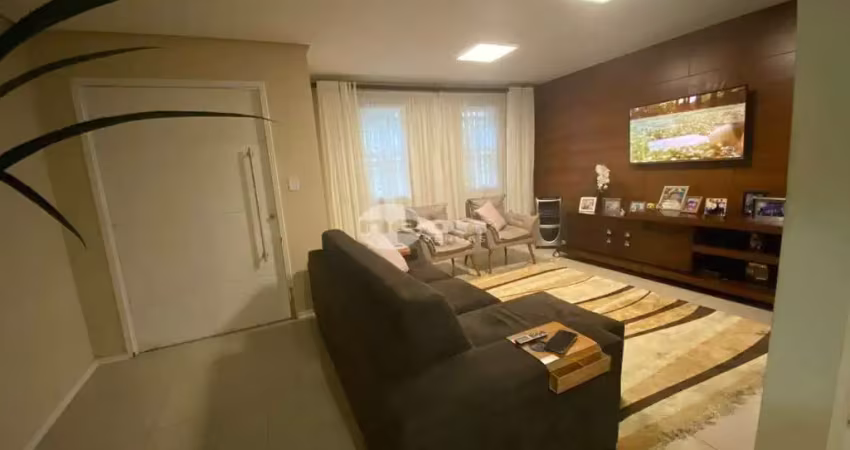 Casa com 3 quartos à venda na Rua Laura, Centro, Santo André