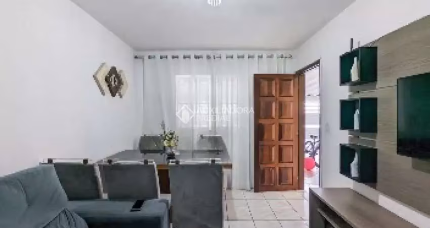 Casa com 2 quartos à venda na Rua Carlos Rizzini, Chácara Sergipe, São Bernardo do Campo