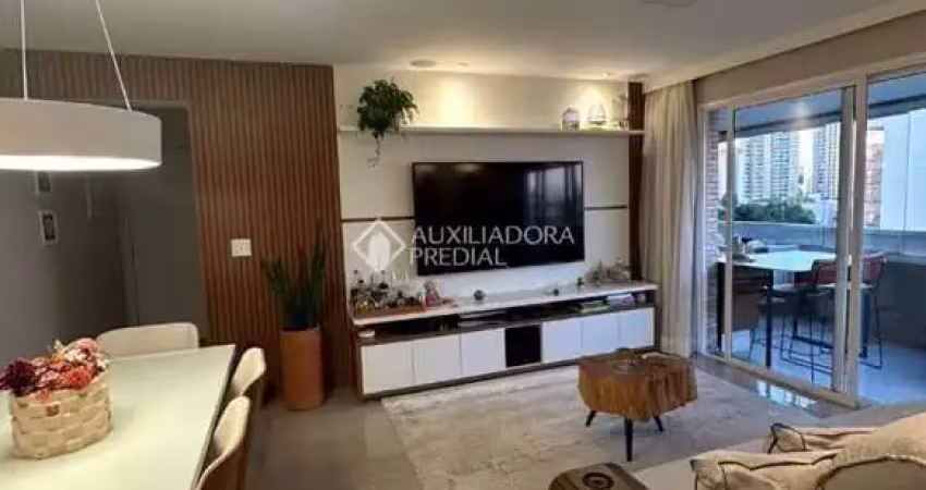 Exclusivo apartamento à venda com 3 quartos, 1 suíte, 2 vagas em centro, sbc