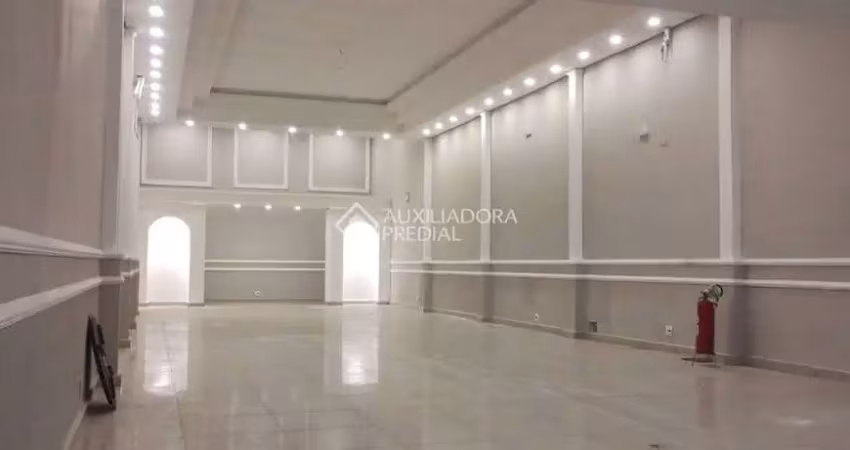 Excelente galpão no centro de são caetano com 560m² de área construída