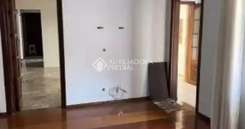 Casa com 2 quartos à venda na Rua Maria Gasperini, Jardim Valdibia, São Bernardo do Campo