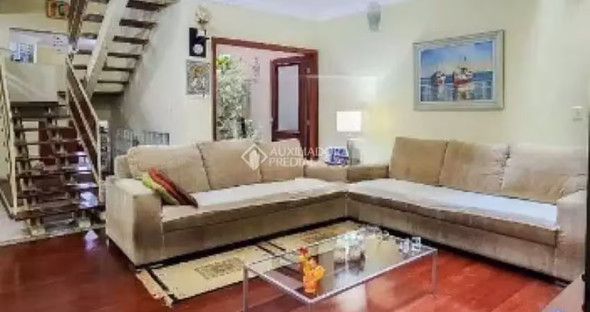 Casa com 3 quartos à venda na Alameda Dona Tereza Cristina, Jardim Nova Petrópolis, São Bernardo do Campo